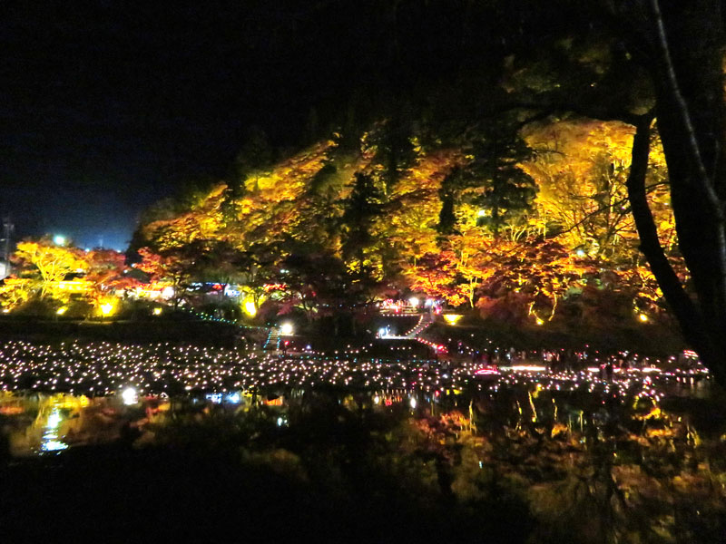 香嵐渓　飯盛山のライトアップ